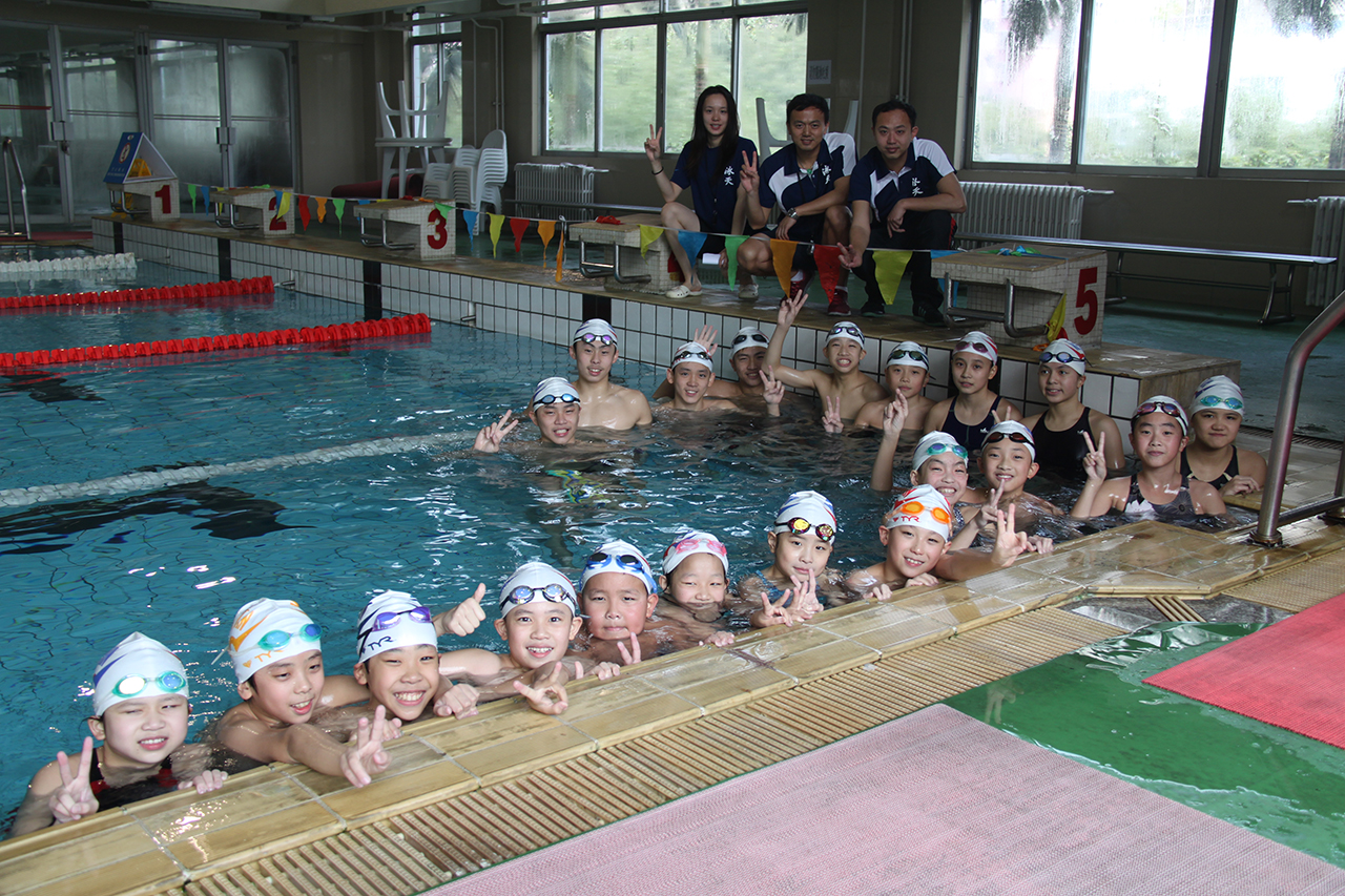 Win Tin Swimming Club - Training Camp